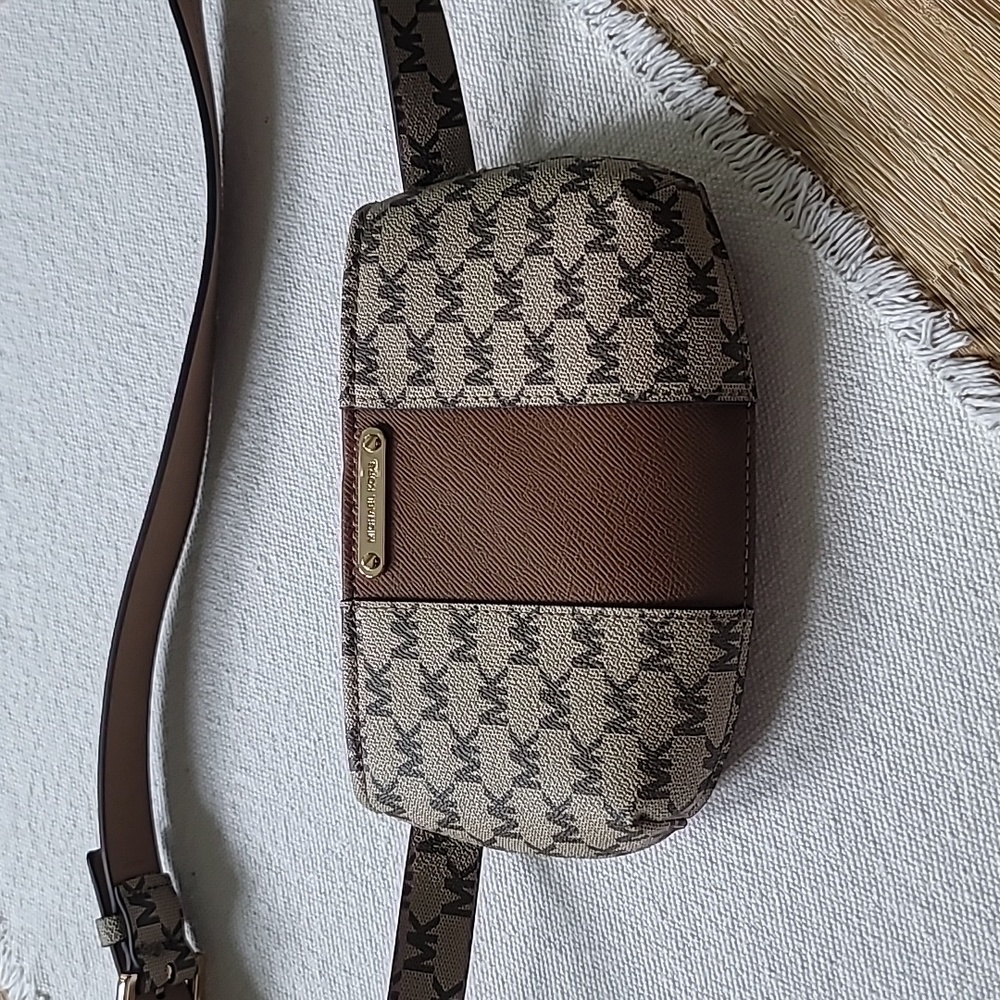 Michael Kors waist bag/fanny pack